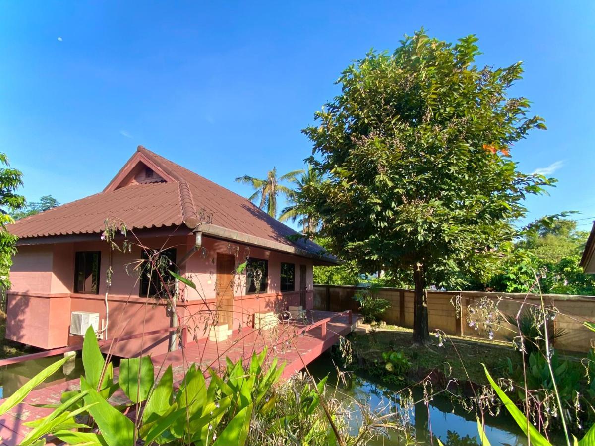 Mom And Me Resort & Farm Doi Saket Exterior photo