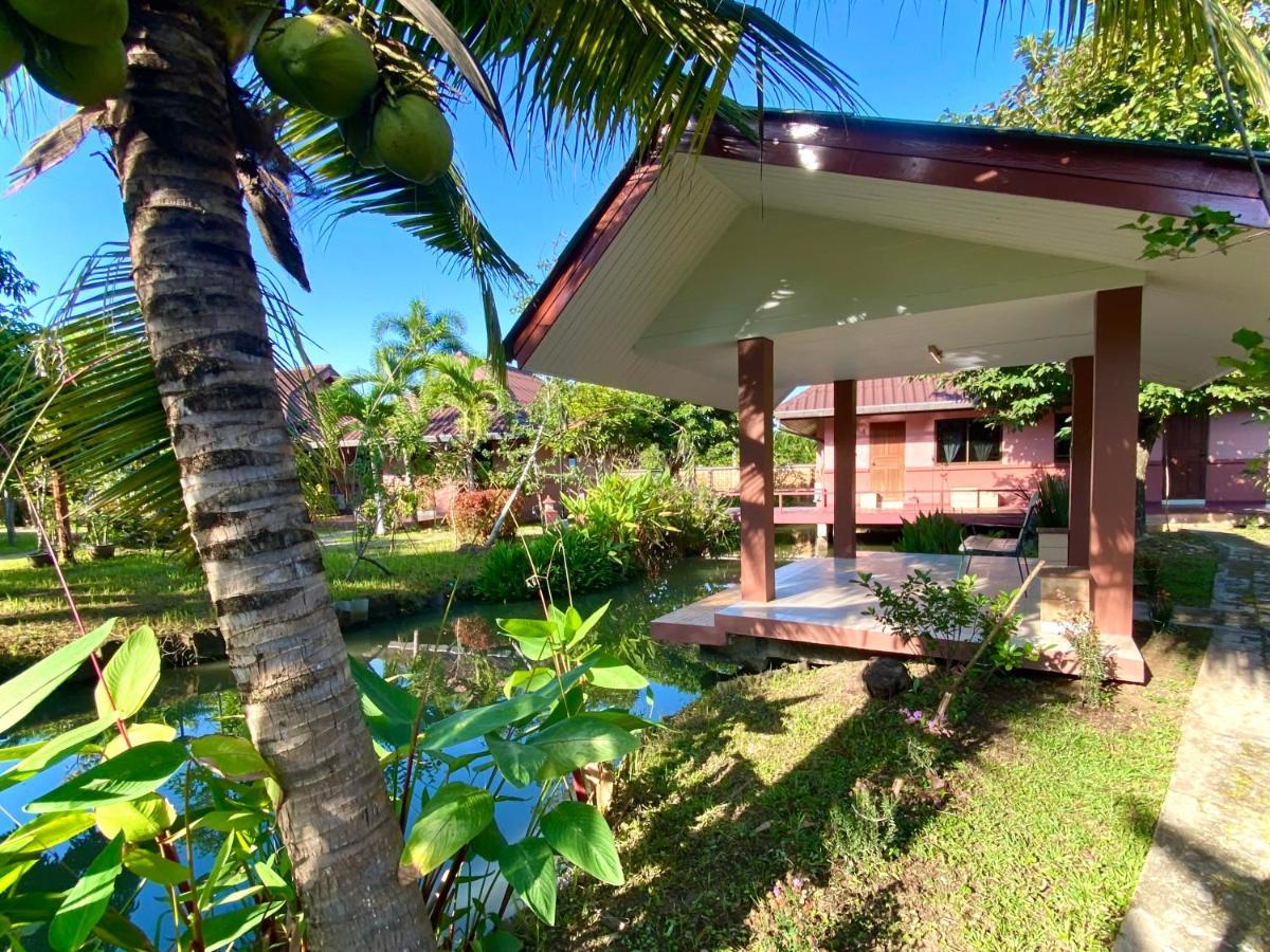Mom And Me Resort & Farm Doi Saket Exterior photo
