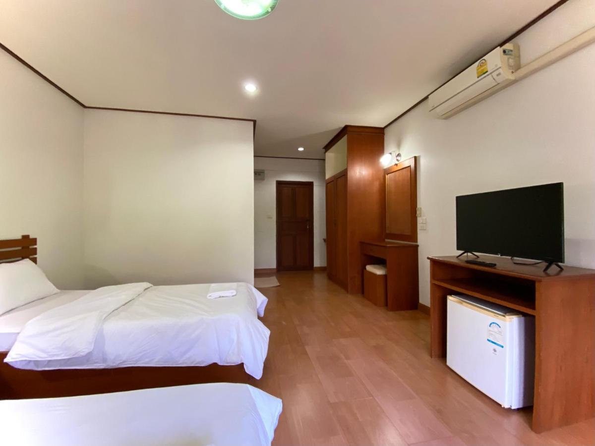 Mom And Me Resort & Farm Doi Saket Exterior photo